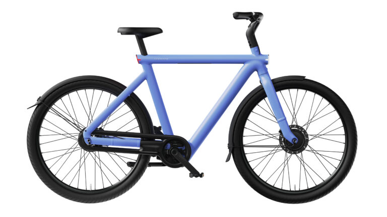 S6 electric blue nothing 01 06062025