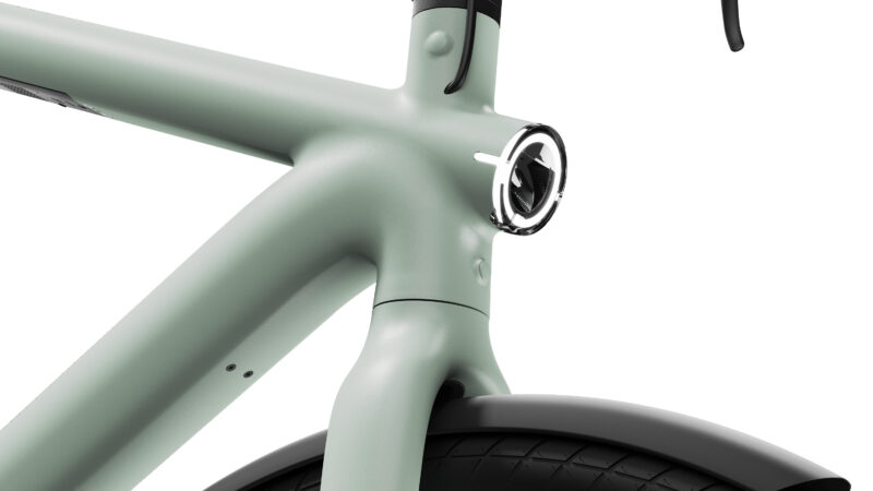 S6_Pearl-Mint_Light-Closeup_01_06062025 S6 pearl mint light closeup 01 06062025